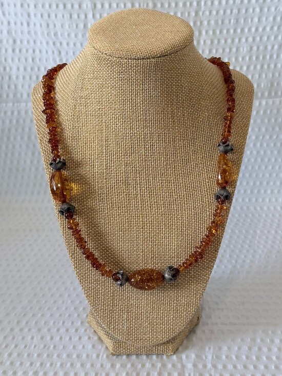 Jewelry - Amber Beaded Necklace - Elegant Honey Brown Statement